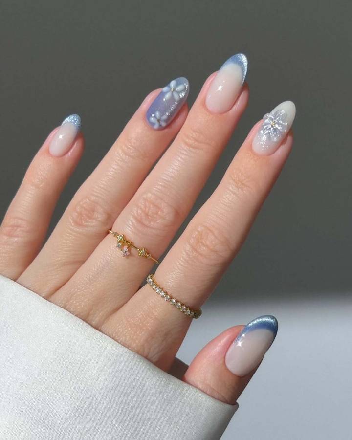 erros comuns ao fazer unhas degradê azul e branco