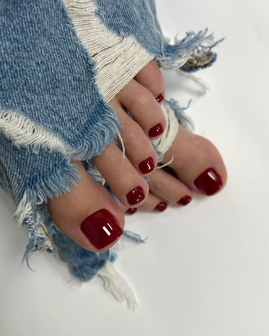 erros comuns ao fazer unhas do pé em casa