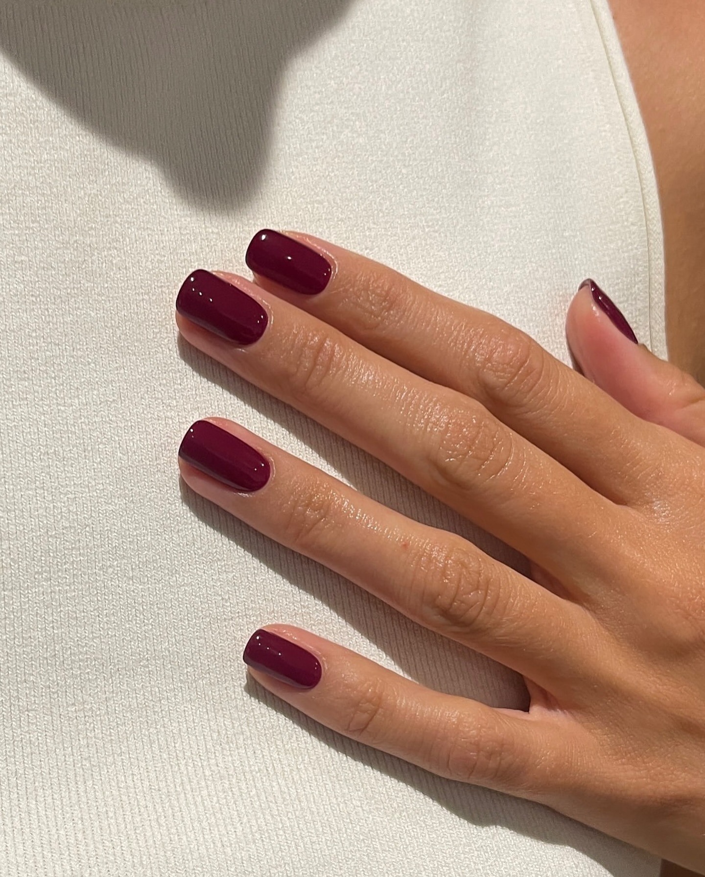 manicure italiana unhas curtas