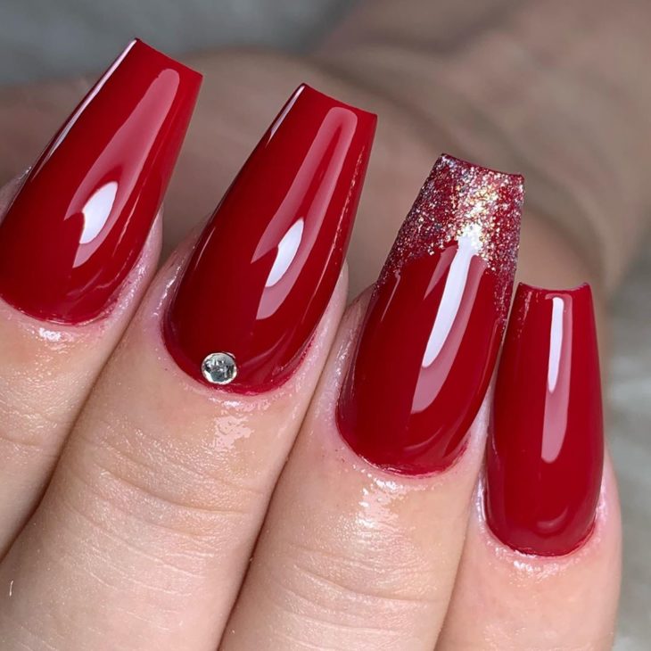 erros comuns ao fazer unhas de fibra de vidro em casa