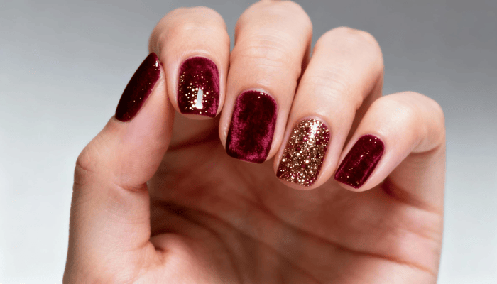 glitter fino ou flocado qual o melhor para unhas vermelhas