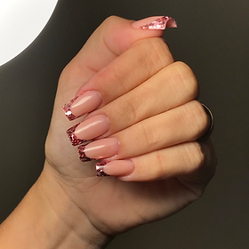 Unhas de Fibra de Vidro: Formatos e Decorações que Estão em Alta