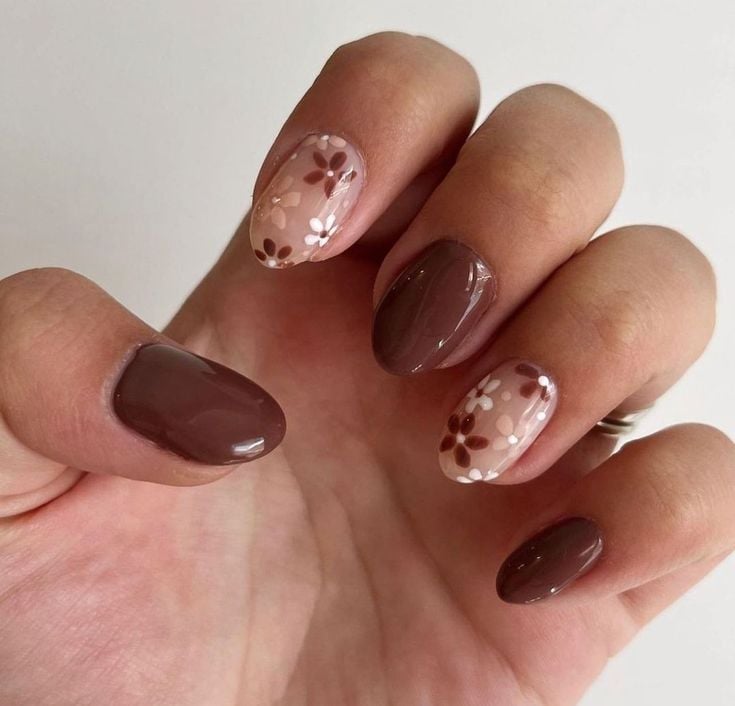 unhas com efeito rosa cromado