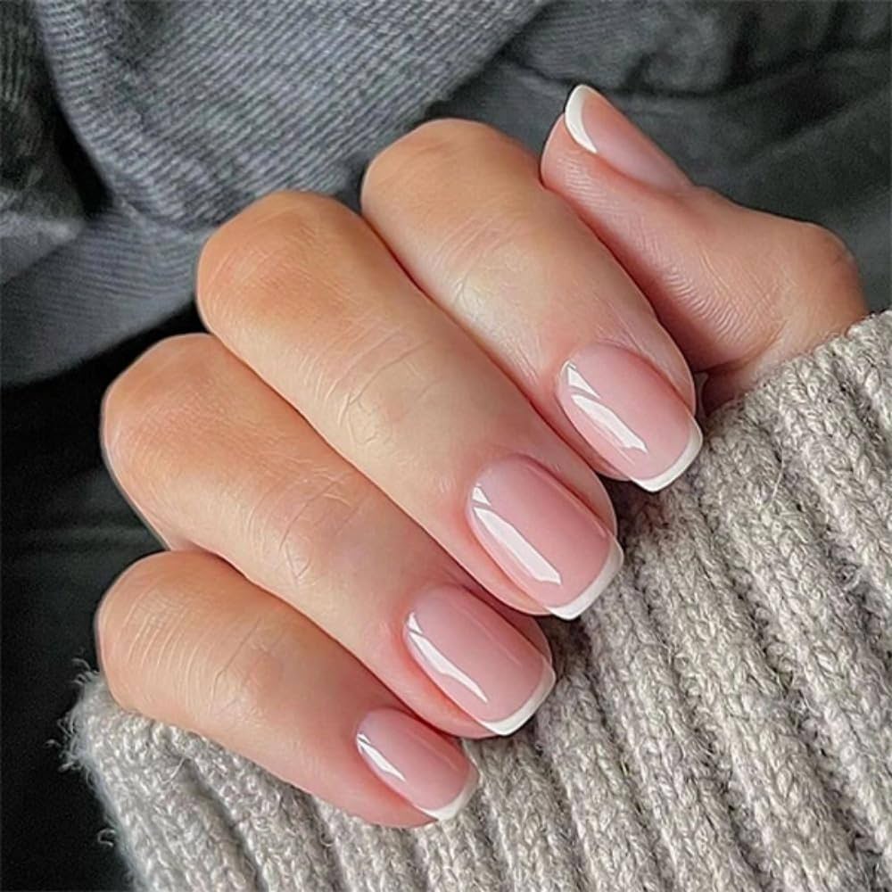 unhas redondas curtas