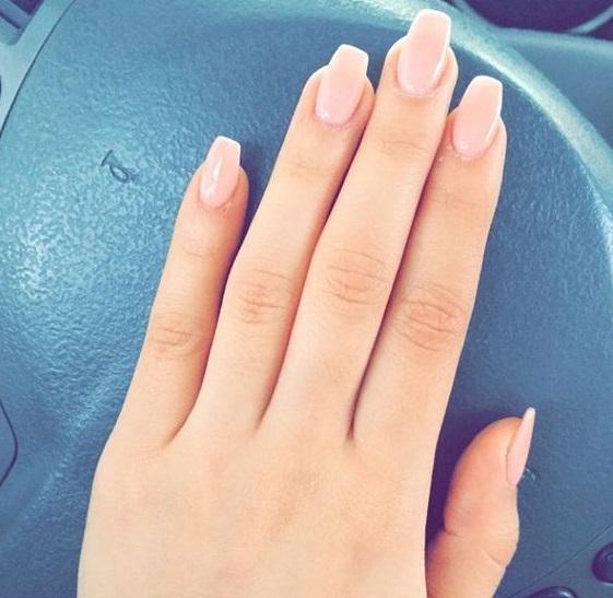 custo da unha acrigel e manutenção vale a pena