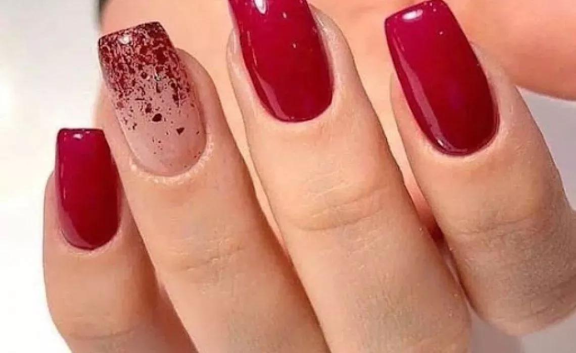 unha banho de gel amendoada