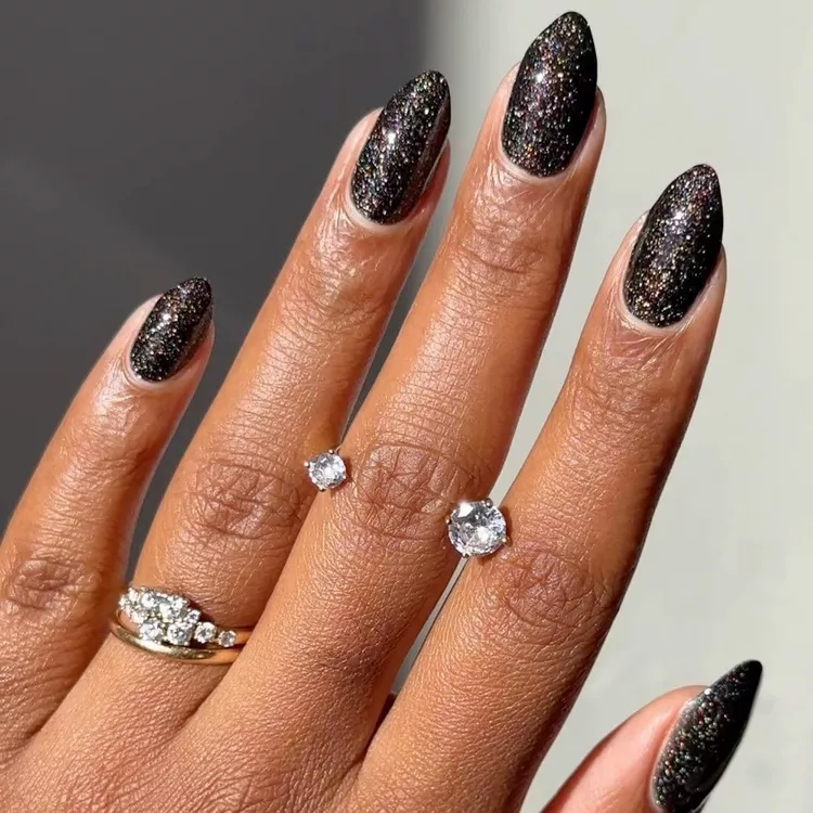 unhas decoradas preto