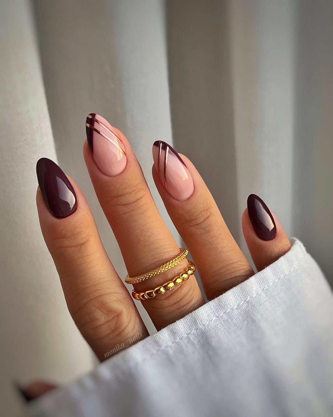 unhas vinho e glitter