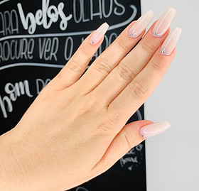 Unhas de fibra de vidro bailarina