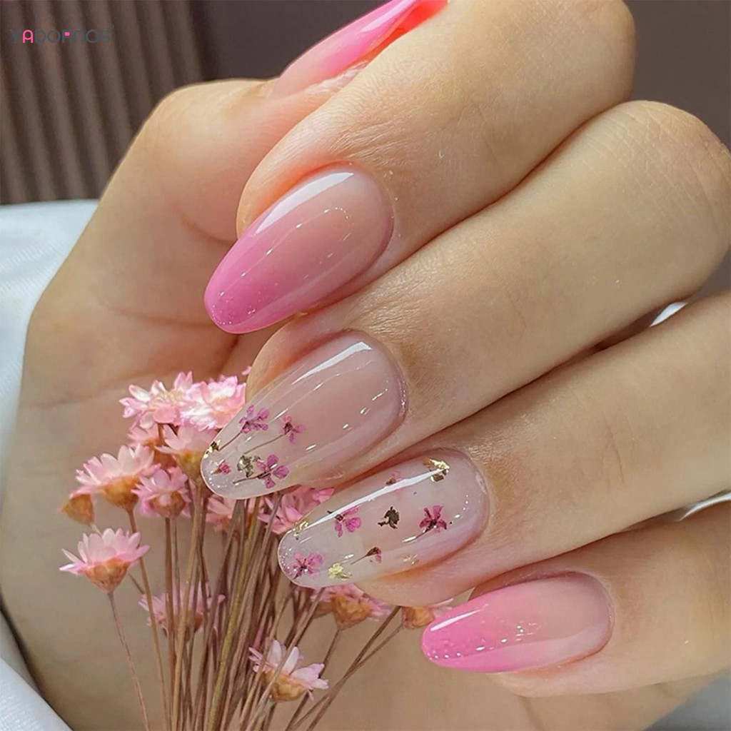 unhas em gel rosa natural