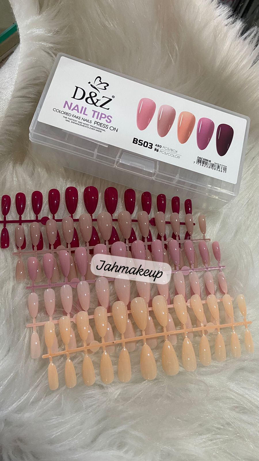 Unhas Postiças Bailarina vs. Quadradas: Qual o Melhor Formato para Você?