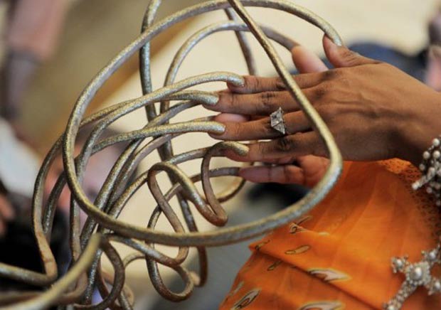 história das unhas mais longas