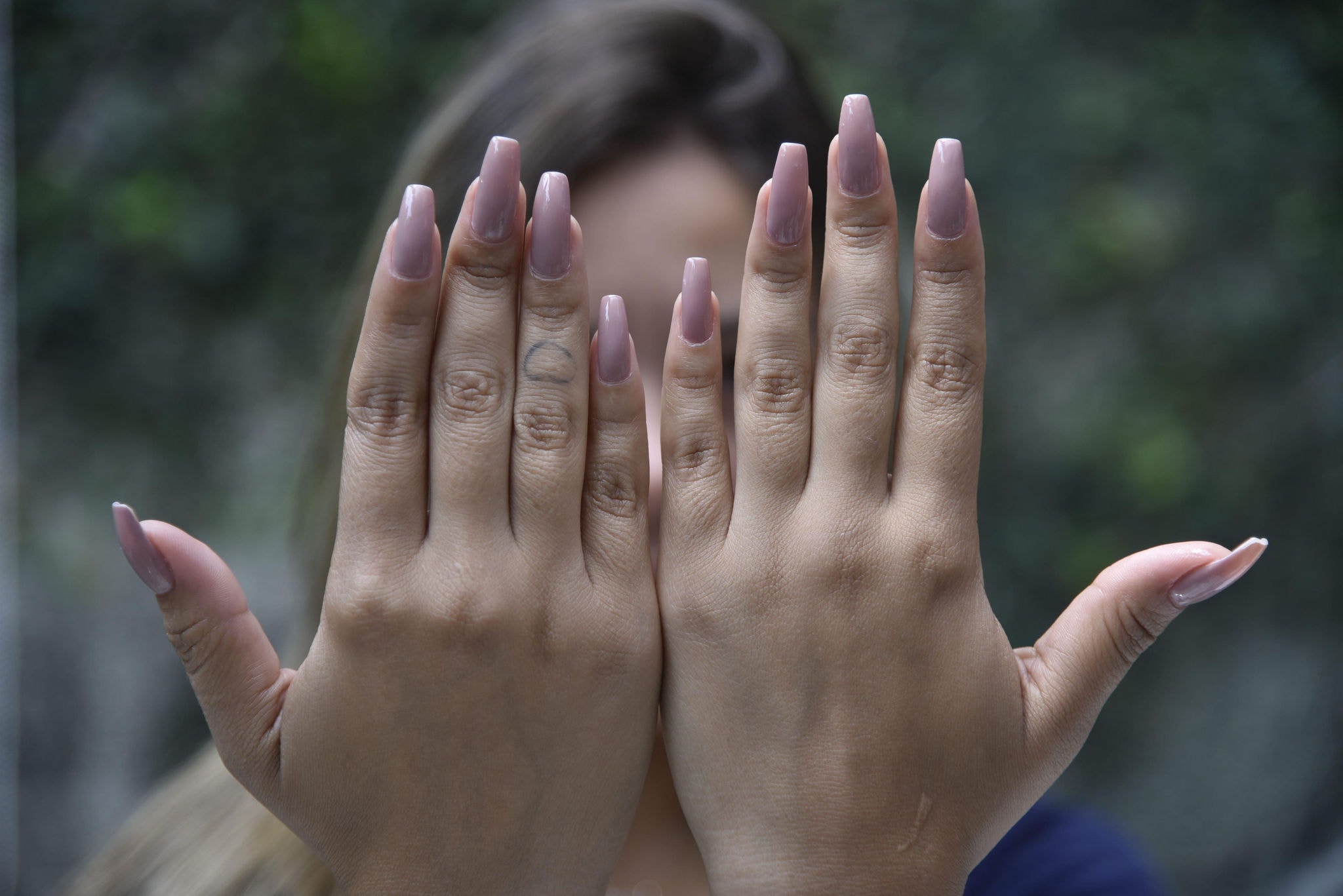 5 ideias de títulos:
1. Órtese para Unha Encravada: Guia Completo de Tratamento e Tipos
2. Como a Onicoórtese Corrige Unhas Tortas e Alivia a Dor
3. Fibra de Memória Molecular vs. Órtese Metálica: Qual a Melhor para Você?
4. Onde Encontrar e Quanto Custa o Tratamento com Órtese Ungueal?
5. Podologia Descomplicada: Entenda o Papel da Órtese na Saúde das Unhas