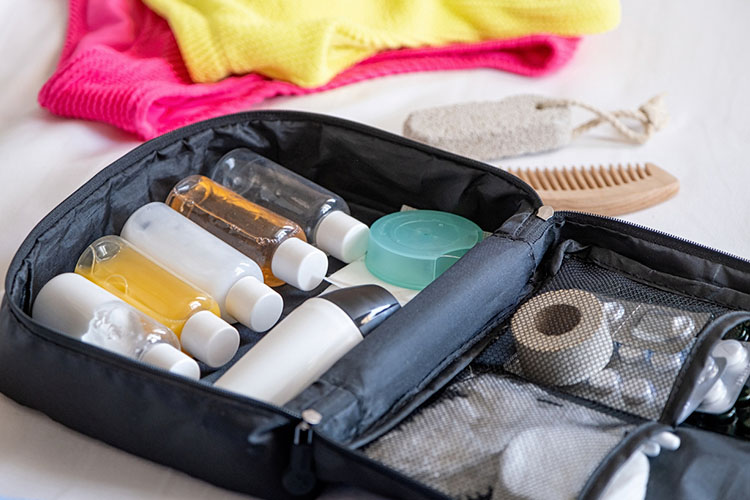 Alicate de Unha no Avião: Guia Completo de Bagagem