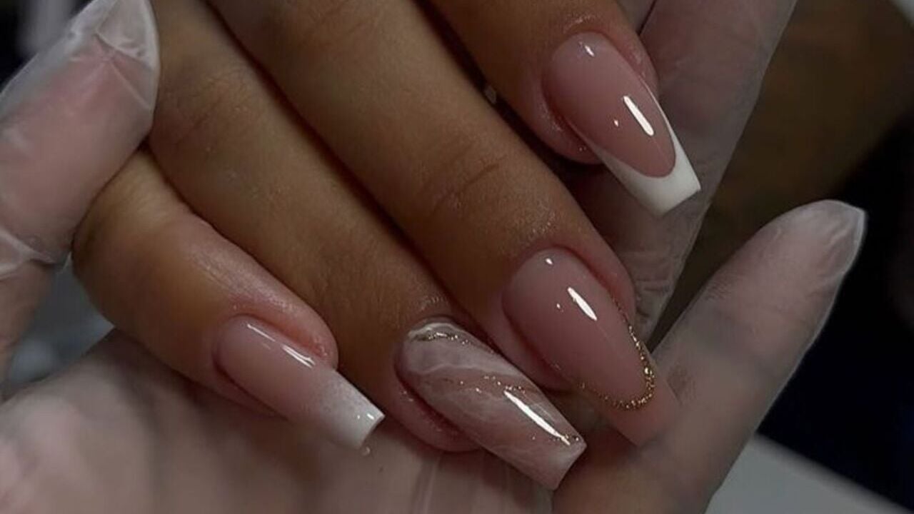 unhas elegantes para mãos pequenas