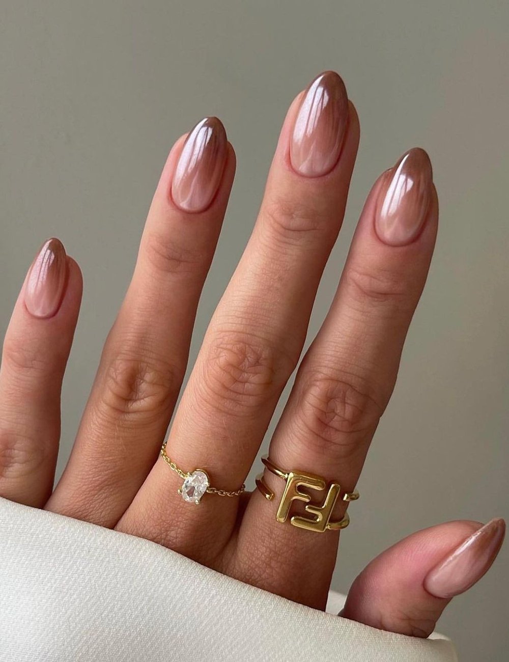 como ter unhas sempre elegantes
