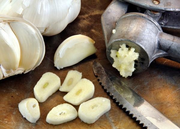 5 ideias de títulos:
1. Unha Encravada: Guia Completo de Tratamento Caseiro e Prevenção
2. Os Melhores Remédios Caseiros para Aliviar a Dor da Unha Encravada
3. O Que Fazer e o Que NÃO Fazer ao Tratar uma Unha Encravada em Casa
4. Unha Encravada: Quando Procurar um Médico ou Podólogo?
5. Dicas Essenciais para Evitar que a Unha Encrave Novamente