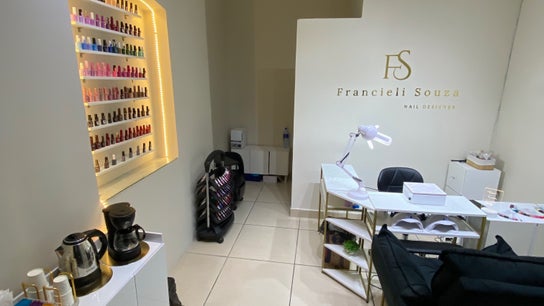 manicure perto de mim