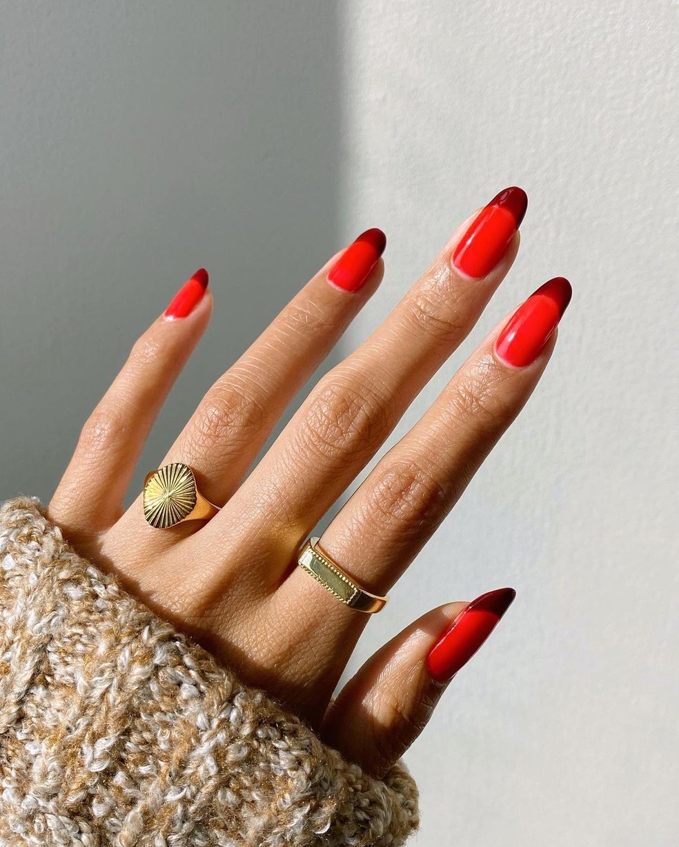 unhas metalizadas ano novo