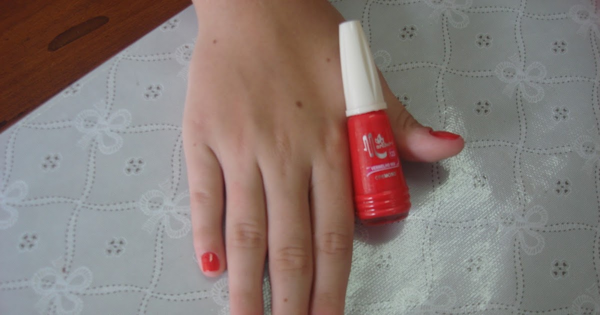 sonhar pintando a unha
