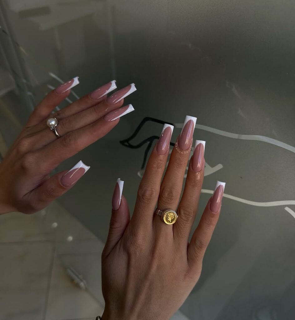 unhas francesinha 2025