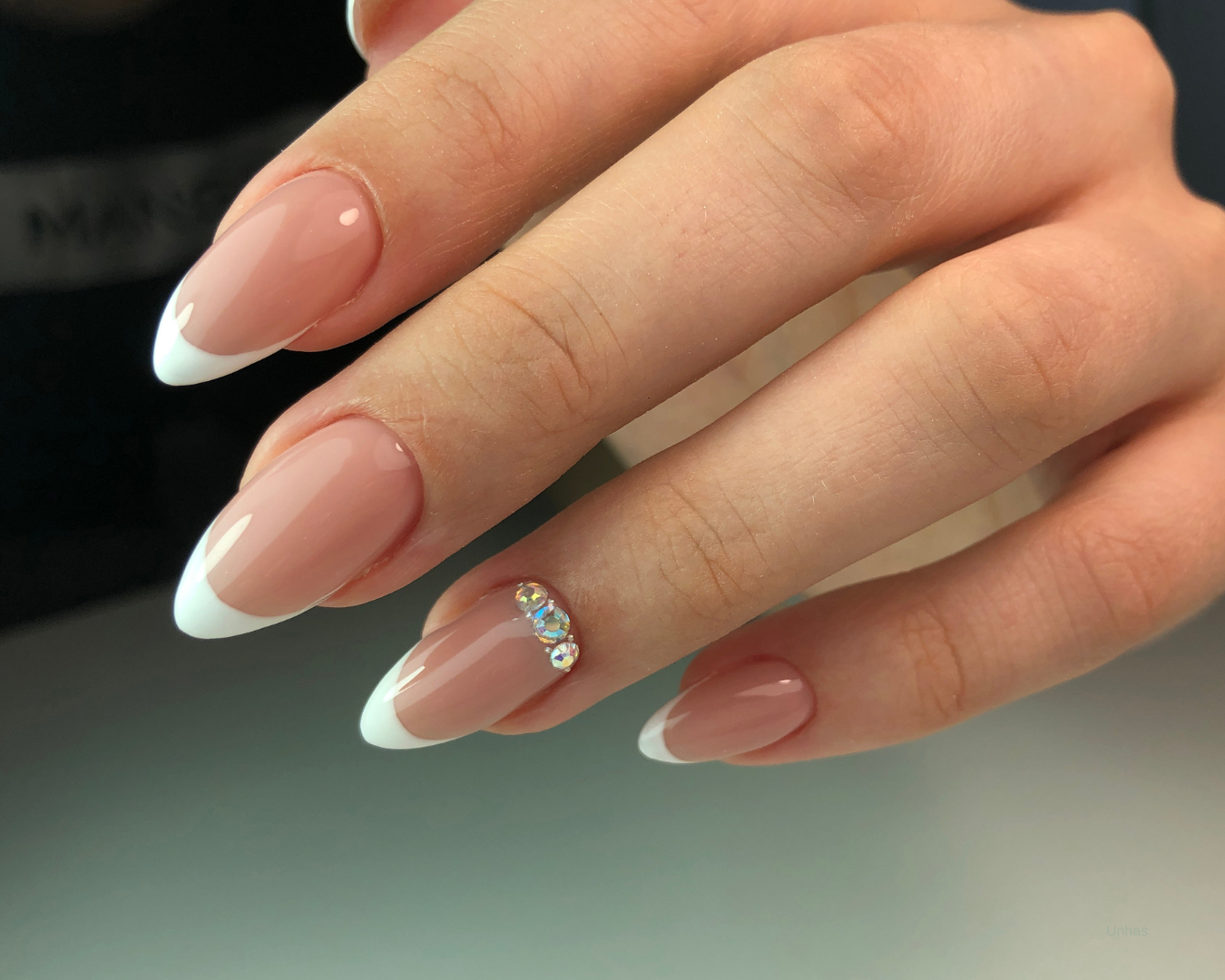 Unhas em Gel e Postiças: Praticidade e Estilo para o Dia a Dia