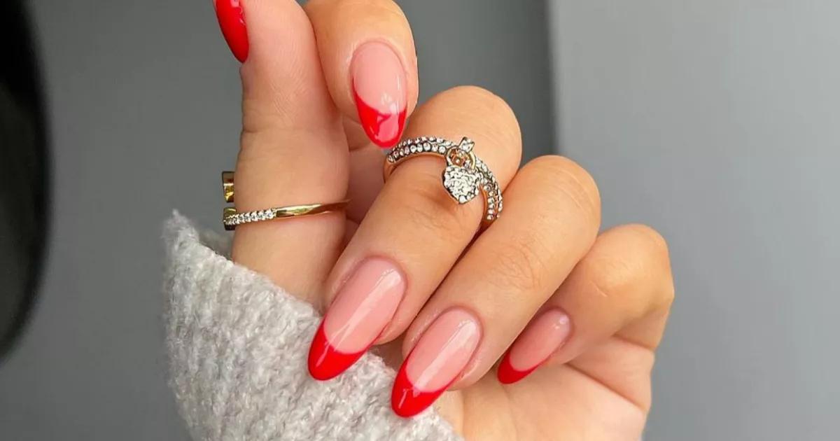 5 Ideias de Unhas Almond Vermelhas para Arrasar
Como Fazer Unhas Almond Vermelhas Perfeitas
Tendências de Unhas Almond Vermelhas: Do Clássico ao Moderno
Unhas Almond Vermelhas: Inspirações com Glitter e Dourado
O Guia Completo das Unhas Almond Vermelhas