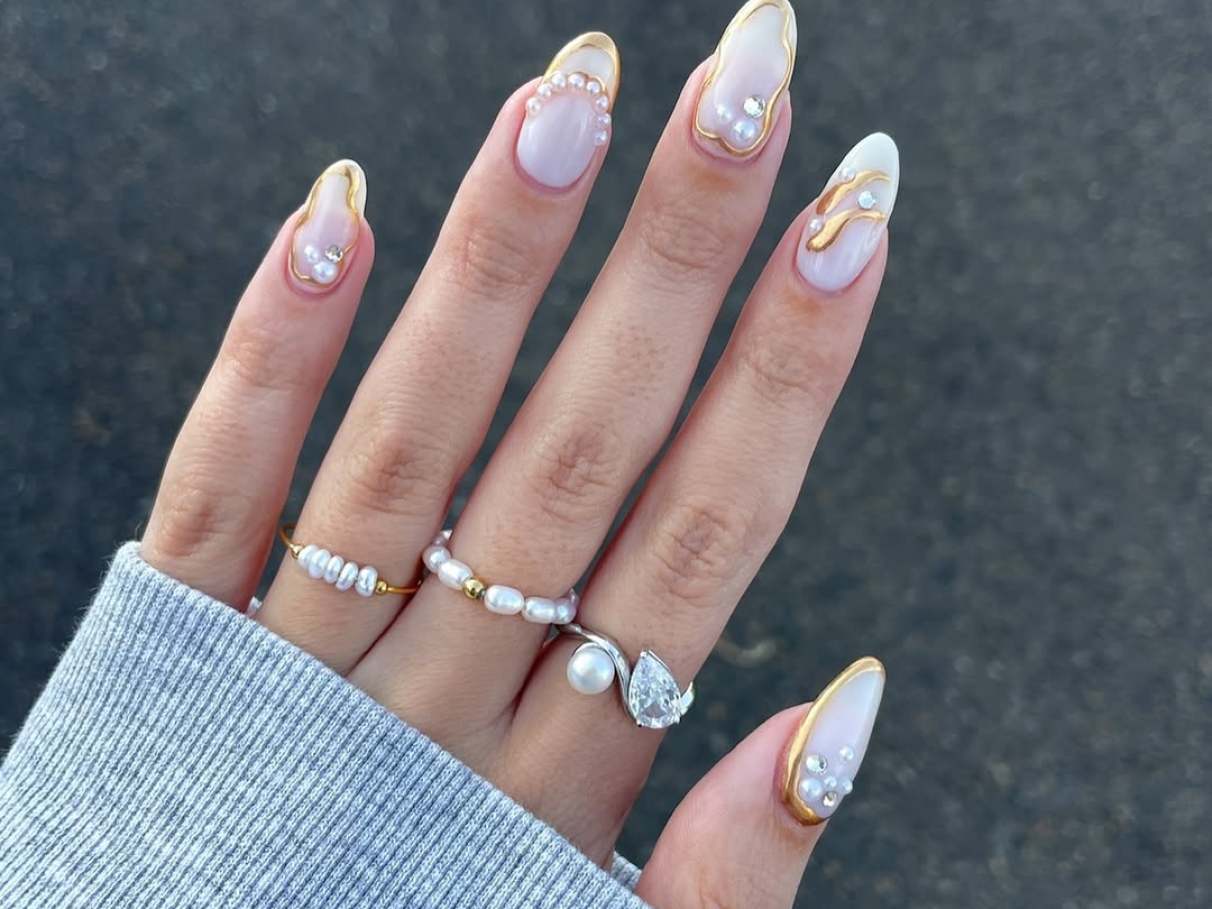 Decorações Sofisticadas para Unhas Almond: Inspirações e Técnicas