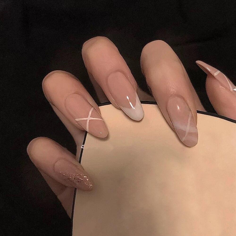 unha almond nude