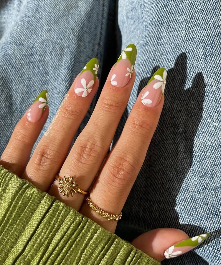 unha amendoada elegante