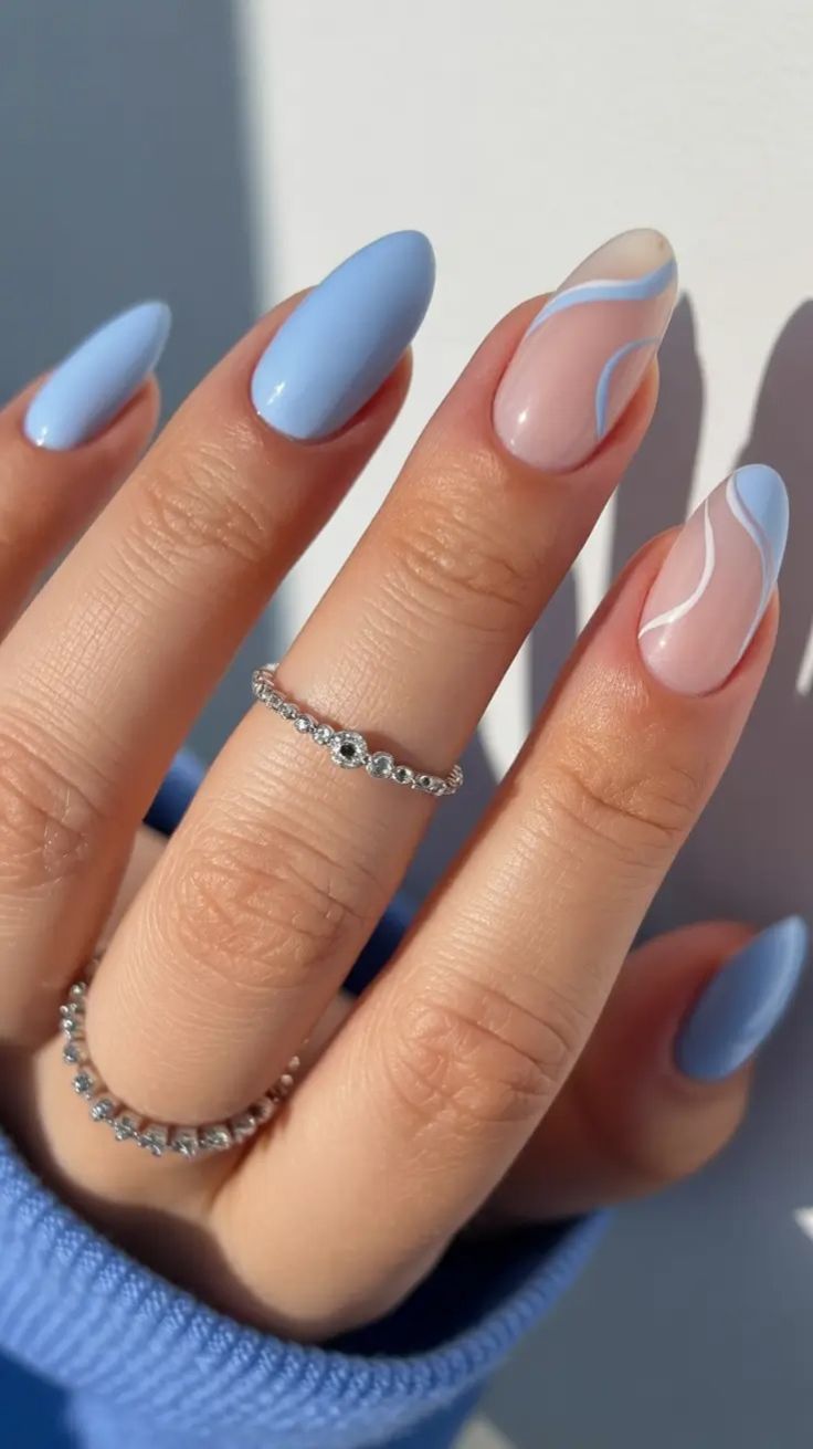 10 ideias de unhas amendoadas azul bebe para arrasar