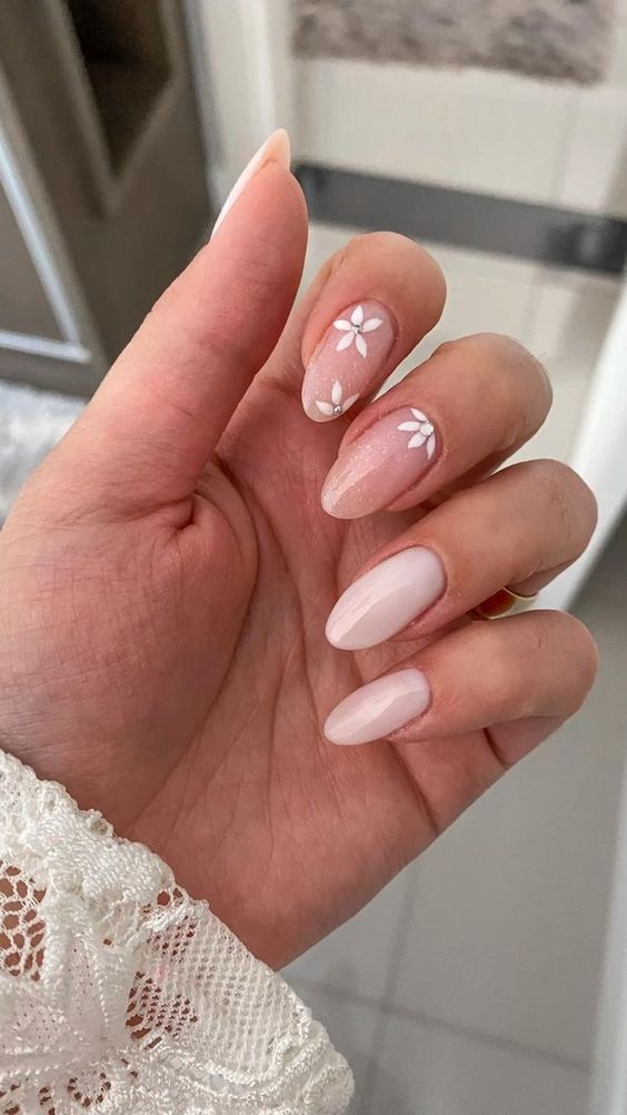 tutorial francesinha sorriso em unha amendoada passo a passo