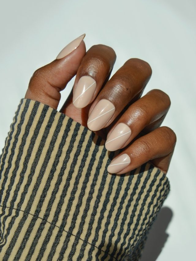 Unhas amendoadas vs. unhas stiletto: Qual escolher?