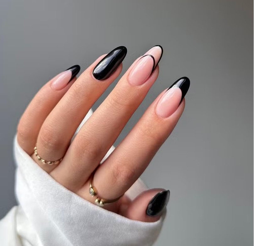 Decoração de Unhas Amendoadas Pretas: Do Minimalista ao Luxuoso
