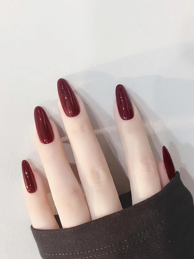 melhores ideias unha amendoada vermelho escuro