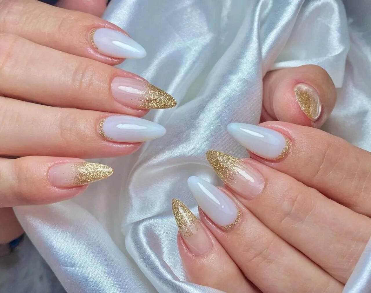 unha ano novo branco e dourado francesinha