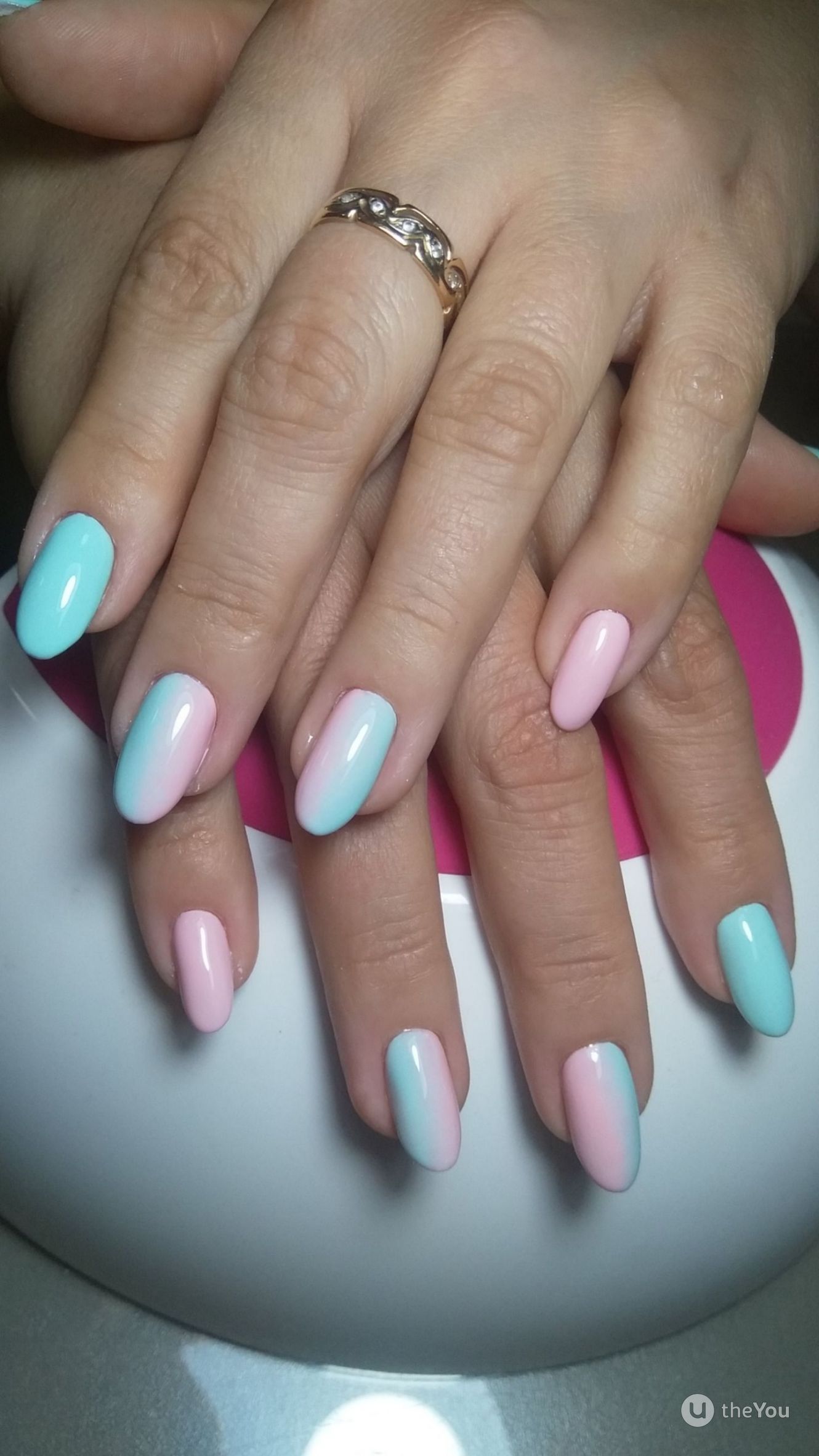 unha azul e rosa para formatura