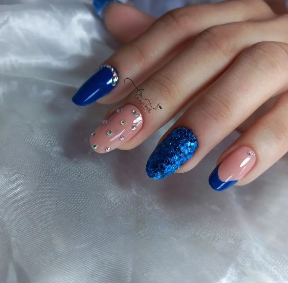 Nail Art Azul Royal: Ideias Criativas