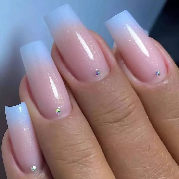 unha baby boomer com glitter