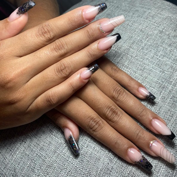 unha bailarina decorada preta