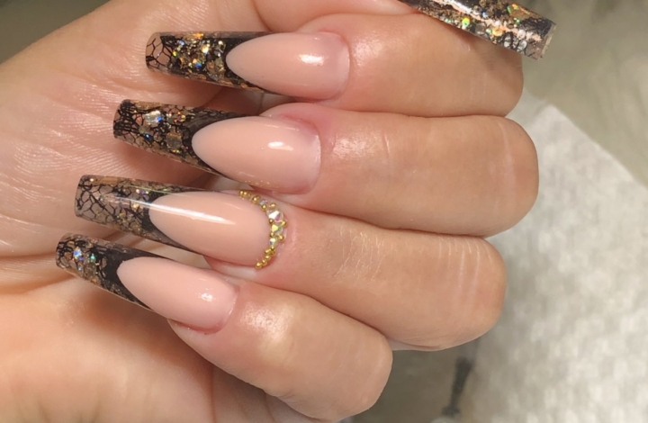 5 ideias de títulos:
1. Unha Bailarina Encapsulada: O Guia Completo para um Look Deslumbrante
2. Descubra os Segredos da Unha Bailarina Encapsulada com Glitter
3. Flores Secas na Unha Bailarina: Elegância e Durabilidade Garantidas
4. Como Fazer Unha Bailarina Encapsulada: Passo a Passo Detalhado
5. Tendências de Unha Bailarina Encapsulada para Arrasar em Qualquer Ocasião