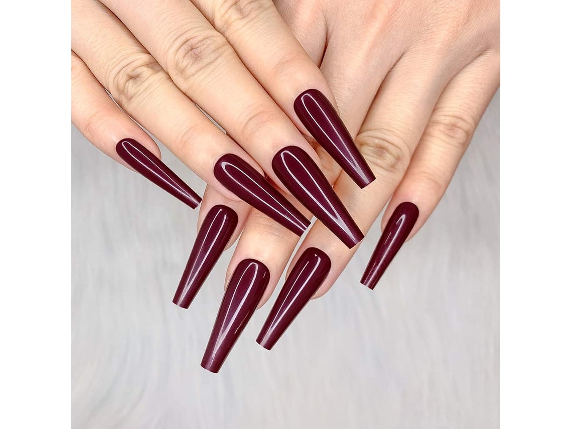 erros ao usar unha bailarina vinho