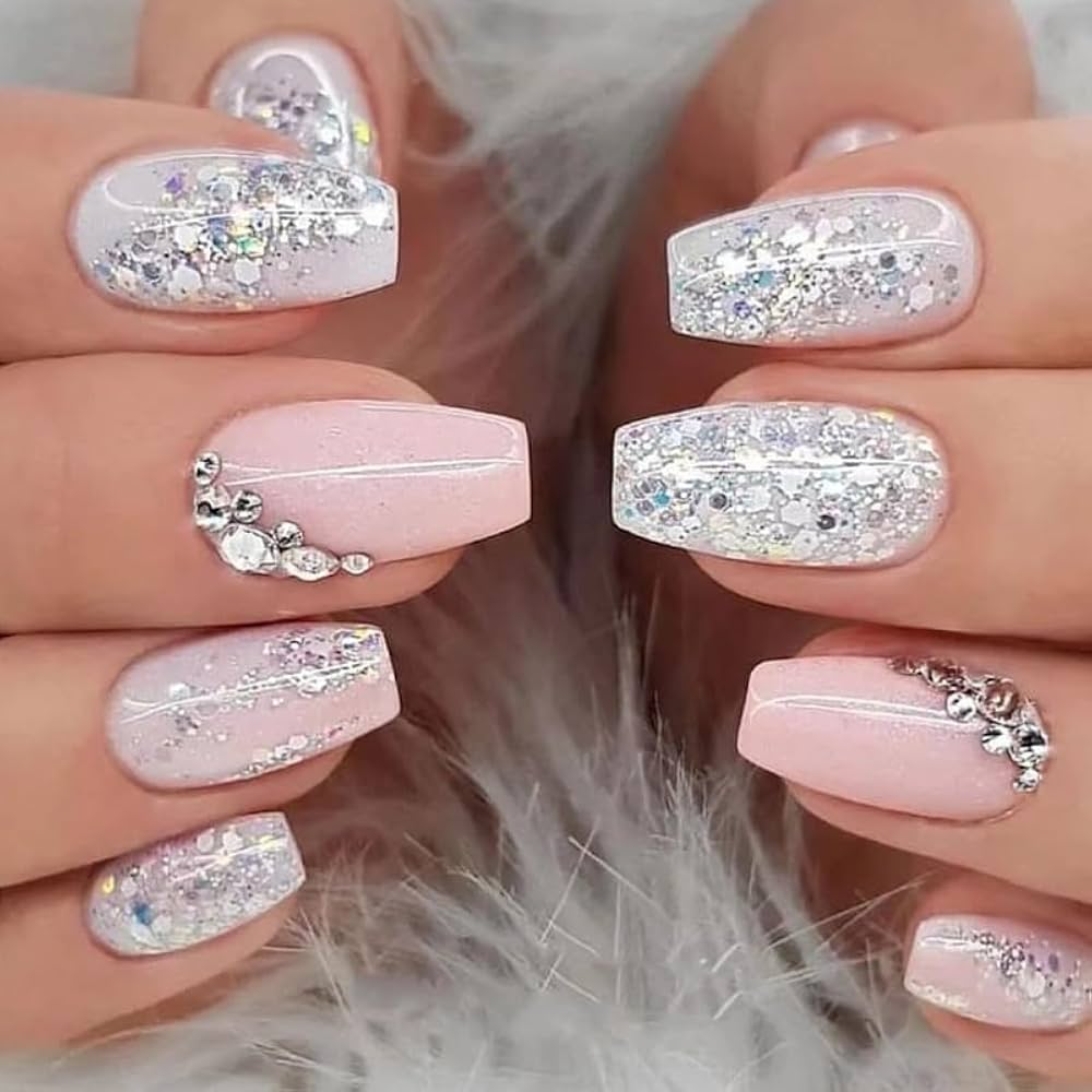 Unhas de Gel Encapsuladas: O Segredo do Glitter Duradouro