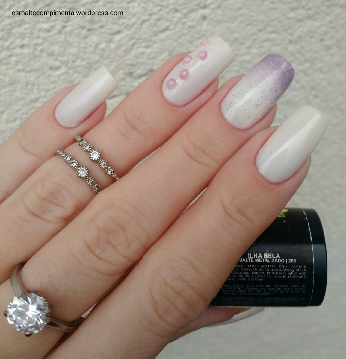 inspiração unha branca perolada para casamento