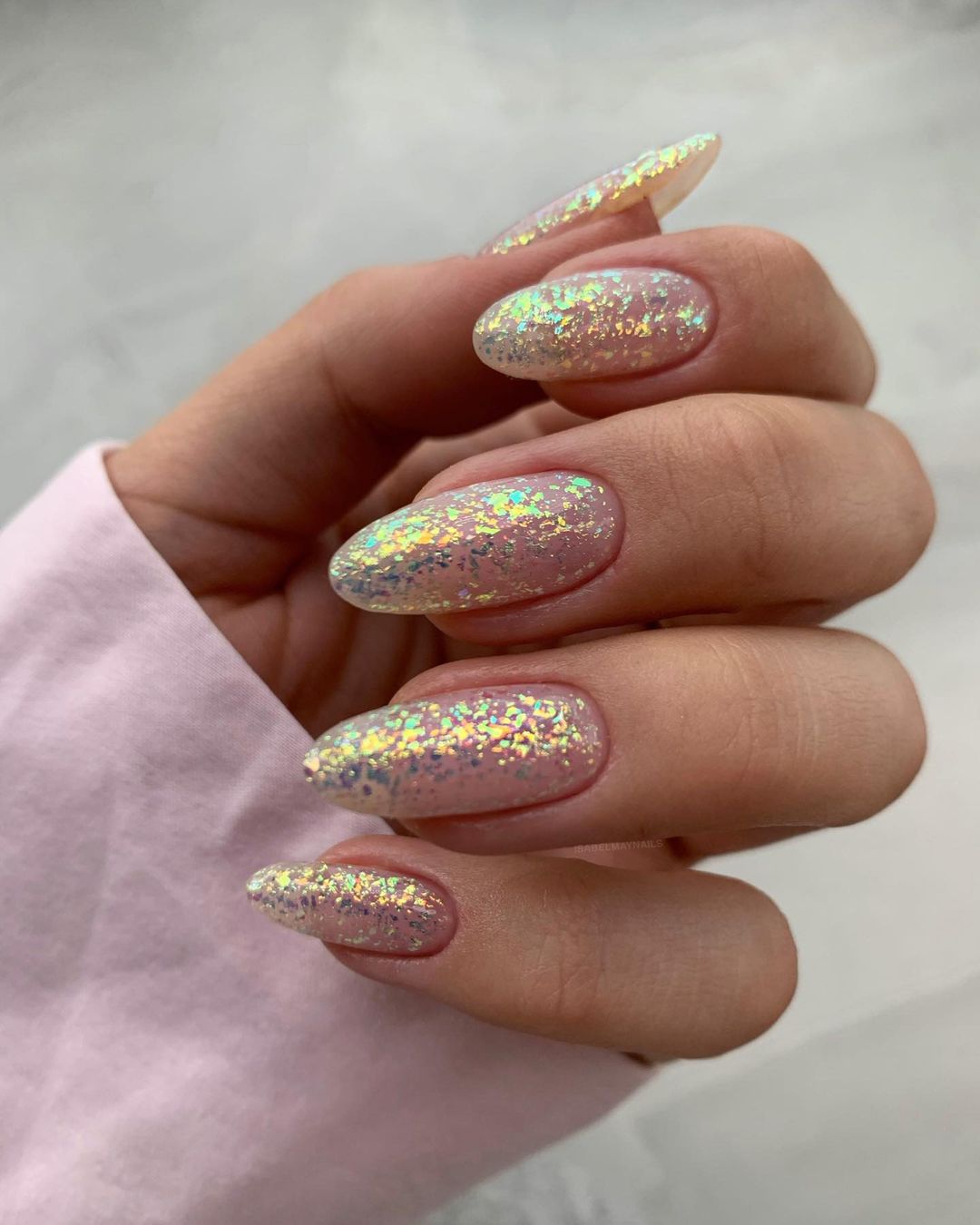 Unhas brilhantes encapsuladas