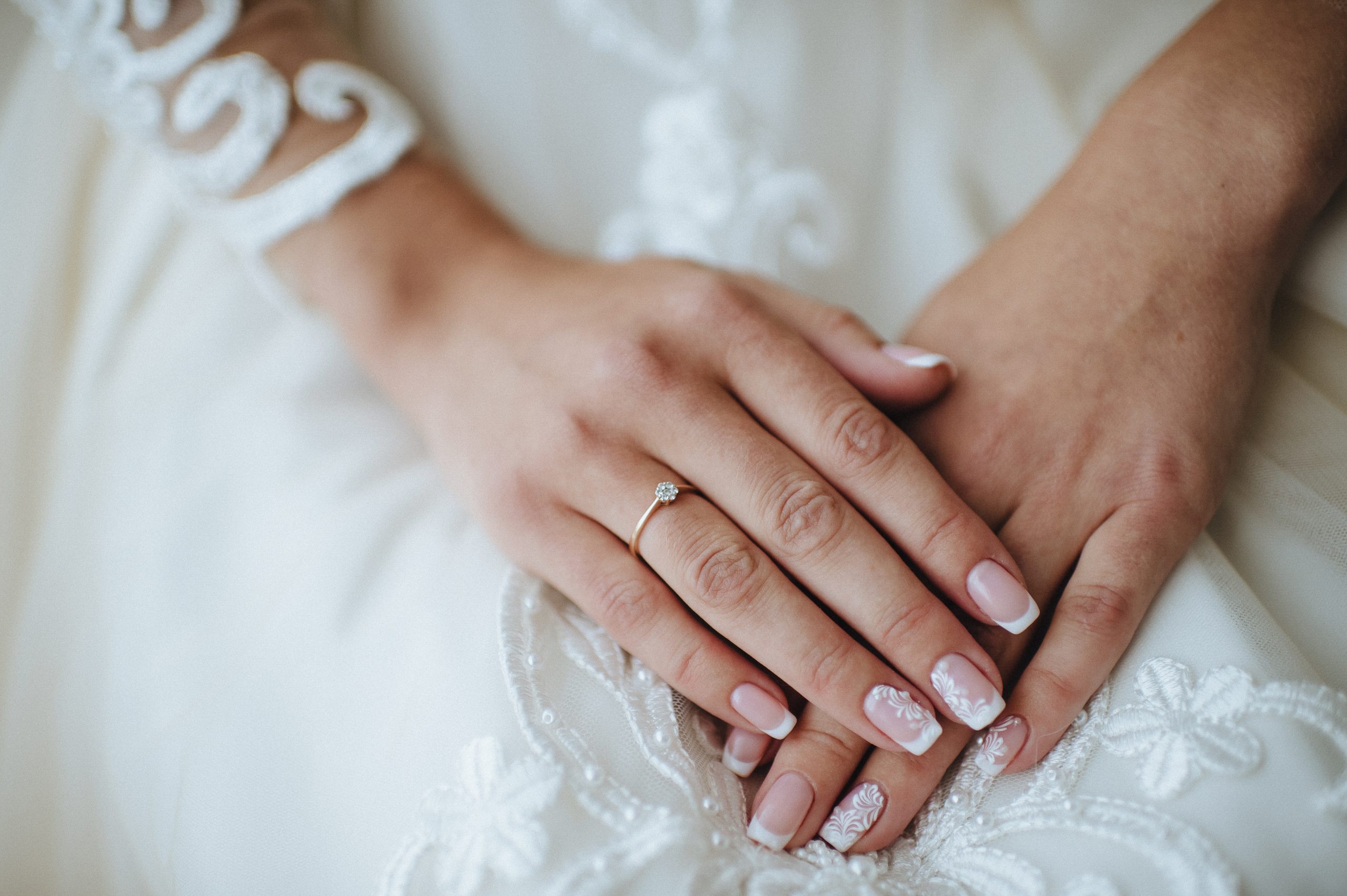ideias de unhas para casamento inspiração