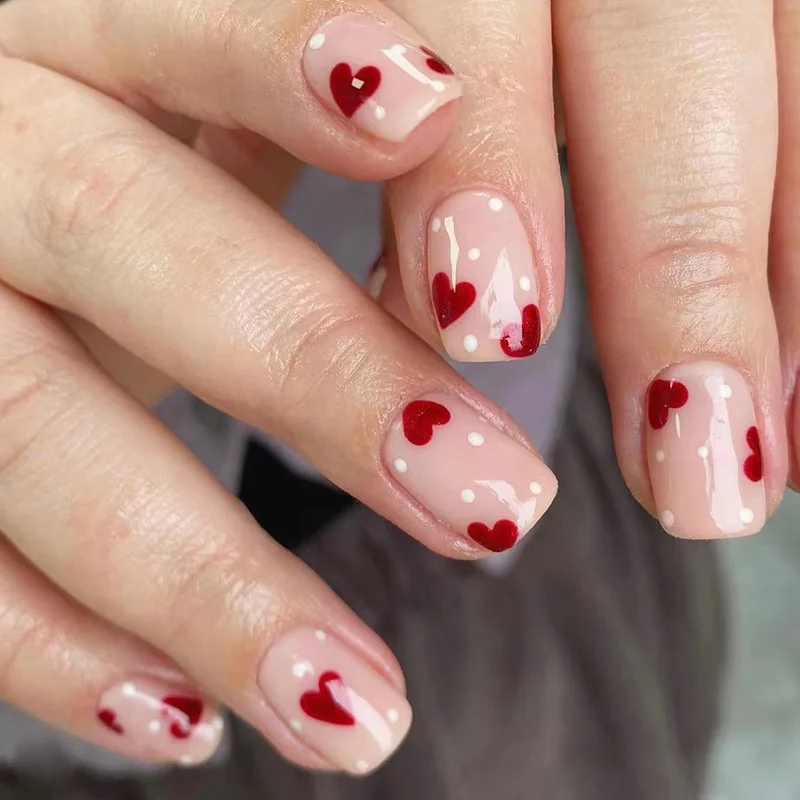 tutorial unhas vermelhas com corações e francesinha