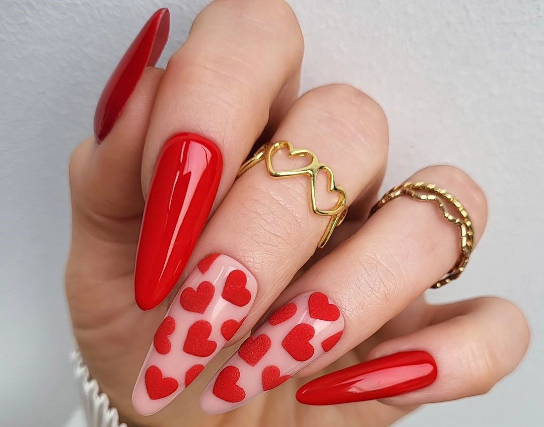 adesivos de unha coração vermelho