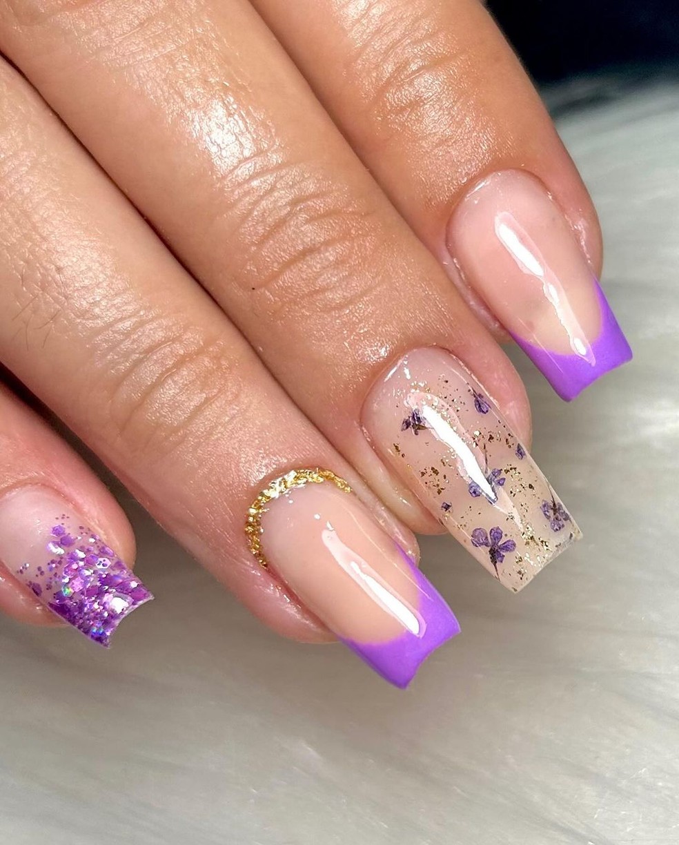 adesivo de unha ouro rosa