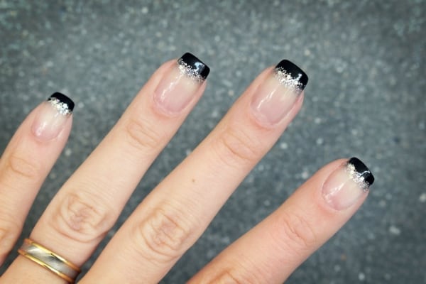 Unhas postiças francesinha preta